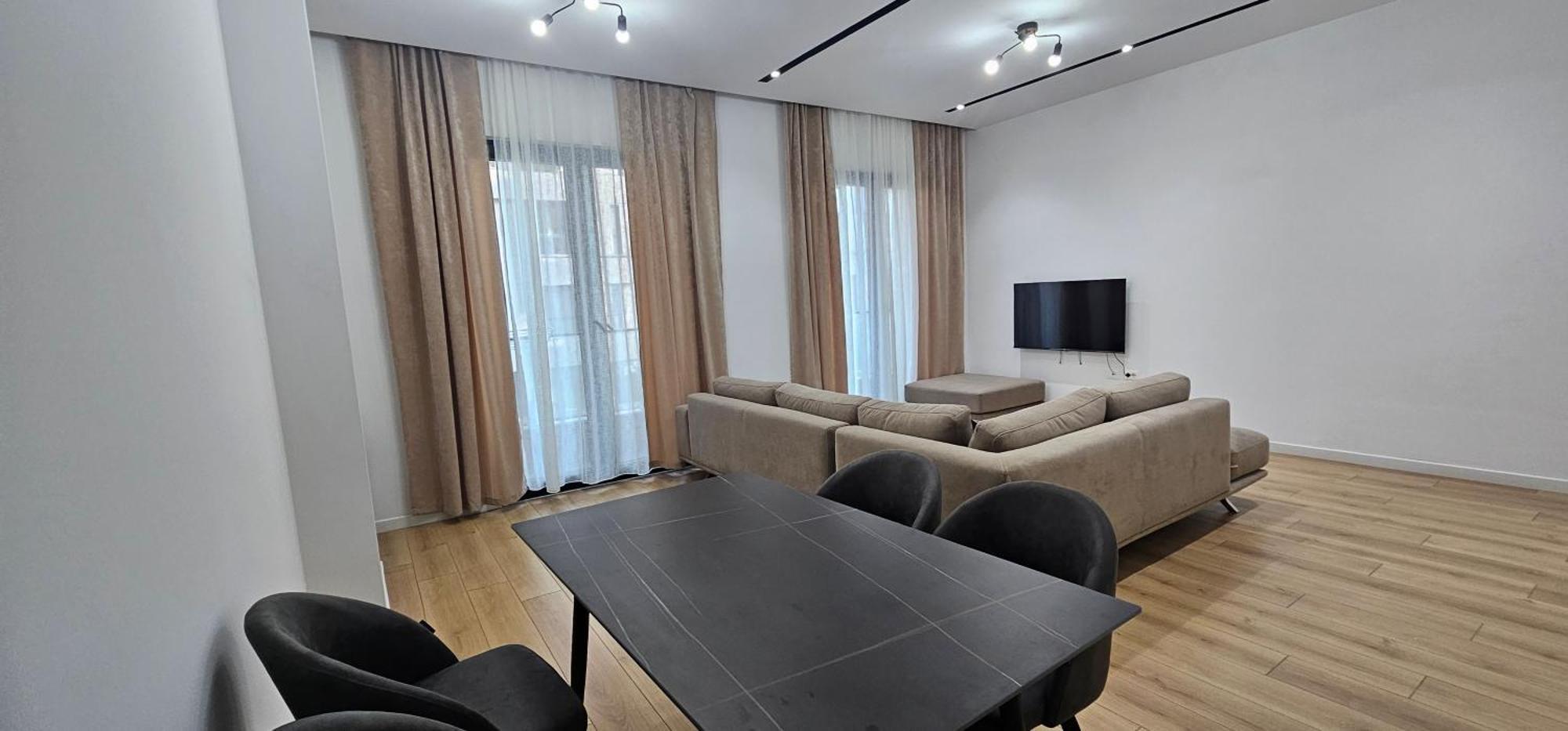 Appartamento Free Parking Tirana Modern Escape Esterno foto