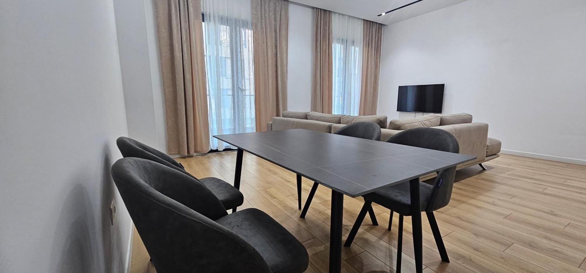 Appartamento Free Parking Tirana Modern Escape Esterno foto