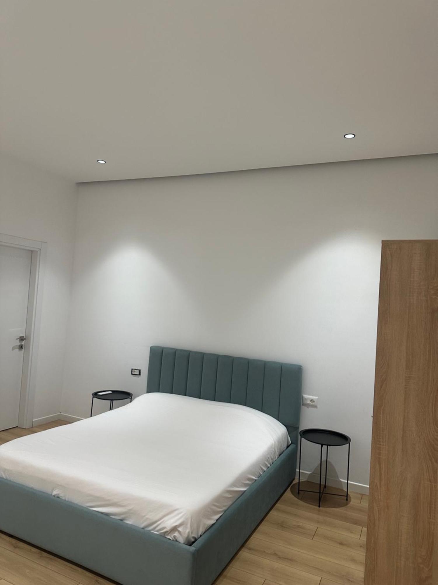 Appartamento Free Parking Tirana Modern Escape Esterno foto