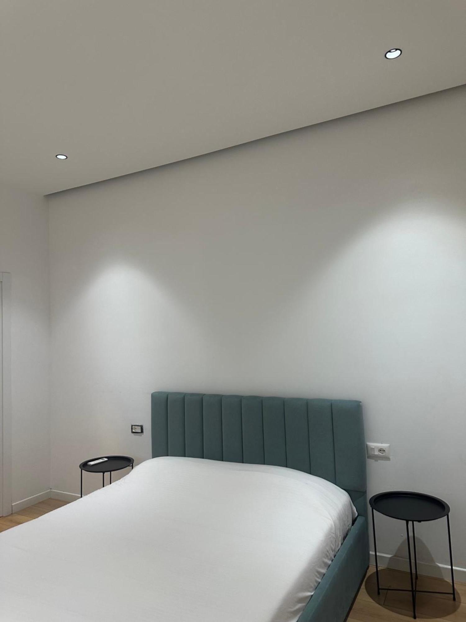 Appartamento Free Parking Tirana Modern Escape Esterno foto